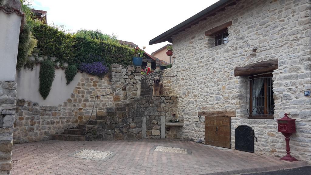 Le Grangeon 01 Ambérieu-en-Bugey Exterior foto